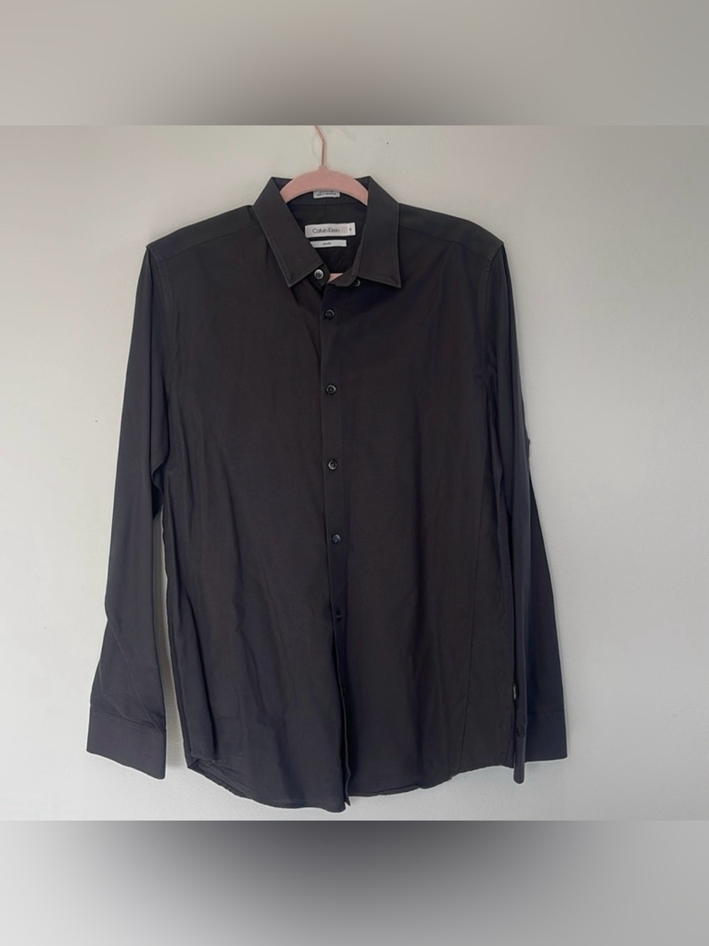 Calvin Klein Slim Fit Gray Long Sleeve Shirt Size M
100% Cotton